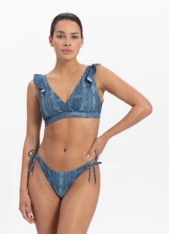 BEACHLIFE Denim Ruches Bikinitop