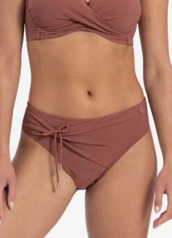 BEACHLIFE Rouge Shimmer Hoog Bikinibroekje