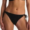 BEACHLIFE Black Embroidery Strik Bikinibroekje -Beachlife Verkäufe 265217 966 zoom